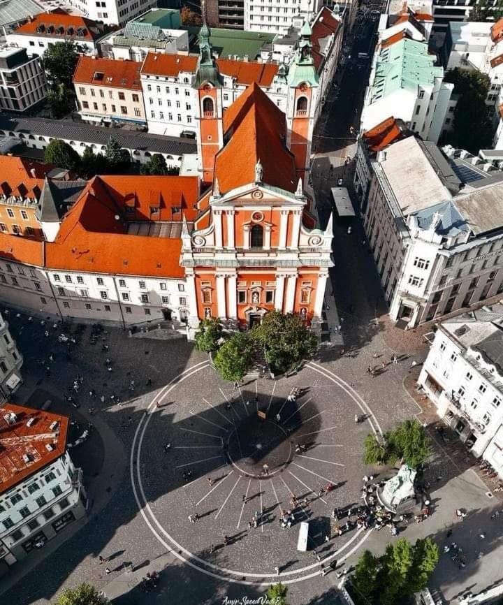 Little Plaza City Centre Lublana Zewnętrze zdjęcie